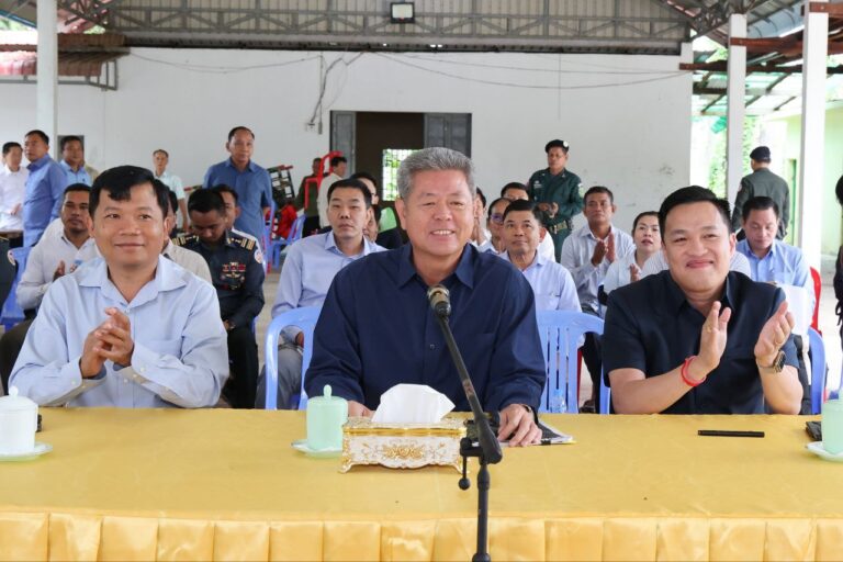 អភិបាលខេត្តកណ្ដាល បានថ្លែងអំណរគុណនូវទឹកចិត្តដ៏ប្រពៃរបស់បងប្អូនប្រជាពលរដ្ឋទាំងអស់ ដែលបានចូលរួមគាំទ្រជាមួយរាជរដ្ឋាភិបាលក្នុងការកសាងគម្រោងព្រែកជីកហ្វូណនតេជោ