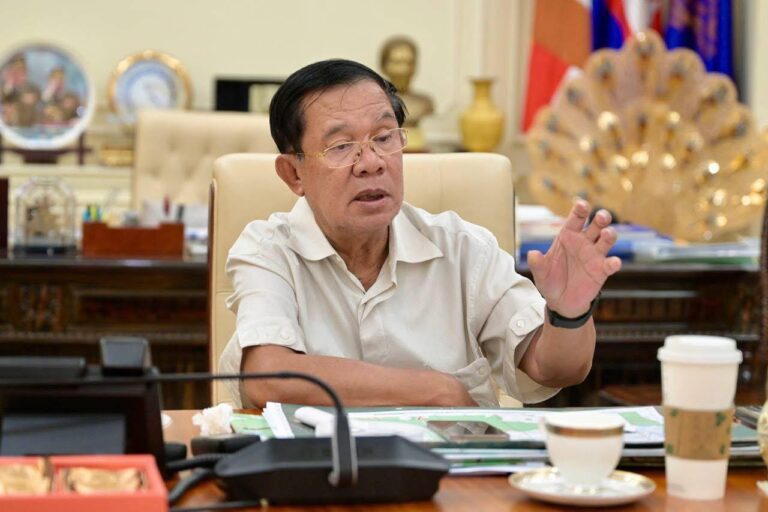 សម្តេចតេជោ ហ៊ុន សែន៖ បន្តតាមដានការអនុវត្តកិច្ចព្រមព្រៀង ឈប់បាញ់សម្រាប់ថ្ងៃទី២