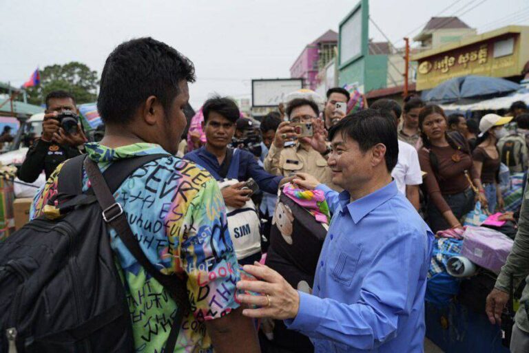 អ្នកនាំពាក្យក្រសួងការងារបន្តអំពាវនាវដល់ពលករត្រលប់មកពីប្រទេសថៃ ឱ្យទាក់ទងមកលេខ ១២៩៧ ដើម្បីទទួលបានការងារ