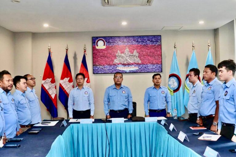 ផ្នែក​ព័ត៌មាននិងផ្សព្វផ្សាយ របស់កម្មវិធីអាជីវកម្មចល័តនិងកម្មករសំណង់ នៃសហភាពសហព័ន្ធយុវជនកម្ពុជារាជធានីភ្នំពេញ បានរៀបចំកិច្ចប្រជុំបូកសរុបការងារ សម្រាប់ឆ្នាំ២០២៥ និងលើកទិសដៅបន្តឆ្នាំ២០២៦