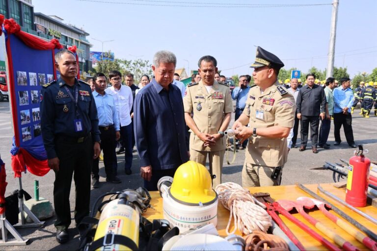 ឯកឧត្តម គួច ចំរើន បានជម្រុញដល់ស្នងការនគរបាលខេត្តកណ្ដាល ! ត្រូវពង្រីកការបណ្ដុះបណ្ដាល ជំនាញបង្ការ ទប់ស្កាត់ ពន្លត់អគ្គីភ័យ និងសង្គ្រោះ ទៅកាន់អាជ្ញាធរមូលដ្ឋាន !!!