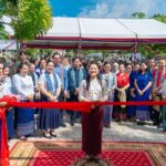 លោកជំទាវ ឌិត នីតា៖ «សាលារៀនគឺជាស្ពានតភ្ជាប់ក្តីស្រមៃរបស់កូនៗ ទៅកាន់អនាគតដ៏ភ្លឺស្វាង ដែលមានលោកគ្រូ អ្នកគ្រូ ជាអ្នកកាន់គោមបំភ្លឺផ្លូវ»