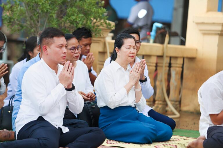 លោក សៀ ទីន អញ្ជើញចូលរួមពិធីក្រុងពាលីសូមសេចក្តីសុខ សម្រាប់ការបើកការដ្ឋានសាងសង់ជណ្តើរមណ្ឌលសុខភាពសៀង ណាំ កំពង់ភ្លុក